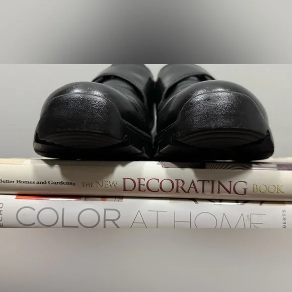 Teva Men’s Black Leather Loafers size 7 1/2 - Picture 14 of 16